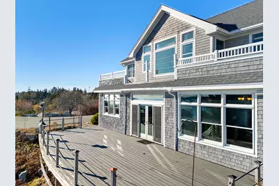 38 W. Main W Main Street, Vinalhaven, ME 04863 - Photo 9