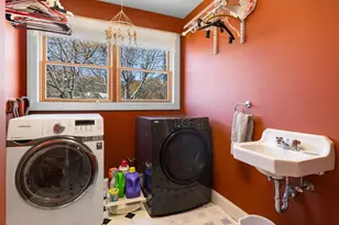 38 W Main W Main St, Vinalhaven, ME 04863 - Photo 37