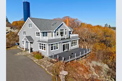 38 W. Main W Main Street, Vinalhaven, ME 04863 - Photo 3