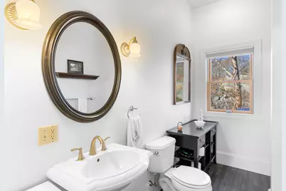 38 W. Main W Main Street, Vinalhaven, ME 04863 - Photo 21