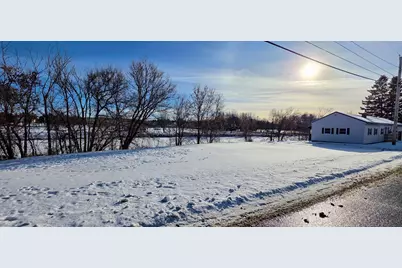 29 Exchange Street, Presque Isle, ME 04769 - Photo 13