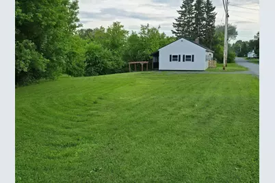 29 Exchange Street, Presque Isle, ME 04769 - Photo 5