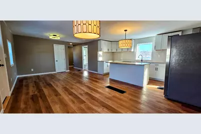29 Exchange Street, Presque Isle, ME 04769 - Photo 21