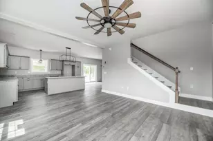 473 Center Dr, Orrington, ME 04474 - Photo 5