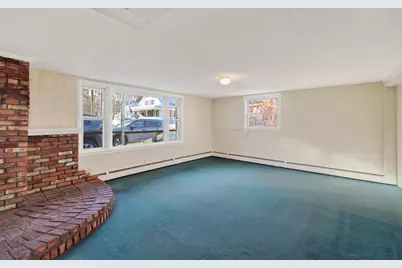 14 Osborne Street, Fairfield, ME 04937 - Photo 9