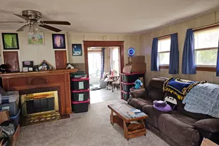 22 Pine St, East Millinocket, ME 04430 - Photo 21