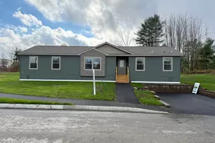 2 Baxter Blvd, Biddeford, ME 04005 - Photo 1