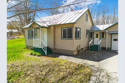 84 Bray Avenue, Fairfield, ME 04937 - Photo 5