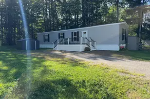 64 Pineland Dr, Winthrop, ME 04364 - Photo 3