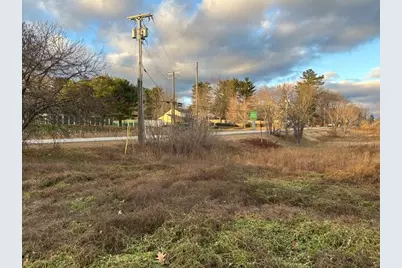 912 Washington Street N, Auburn, ME 04210 - Photo 1