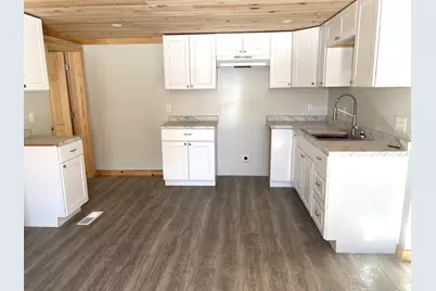 296 N Main Street, Pittsfield, ME 04967 - Photo 7