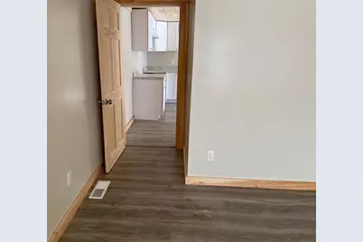 296 N Main Street, Pittsfield, ME 04967 - Photo 17