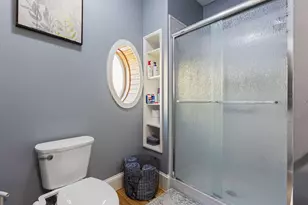 89 Water St, Hallowell, ME 04347 - Photo 17