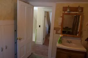 103 Pleasant St, Dexter, ME 04930 - Photo 19