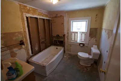103 Pleasant Street, Dexter, ME 04930 - Photo 17