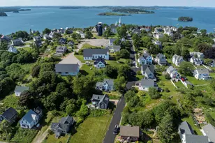 53 Washington St, Lubec, ME 04652 - Photo 33