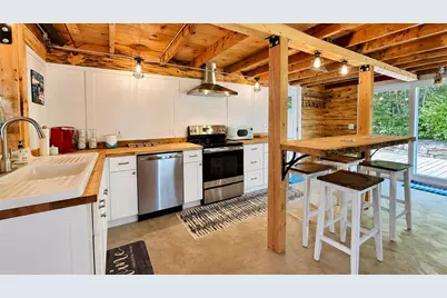 53 Washington Street, Lubec, ME 04652 - Photo 5