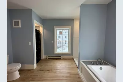 131 Madison Avenue, Skowhegan, ME 04976 - Photo 9