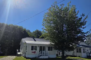 90 Bates St, Millinocket, ME 04462 - Photo 31