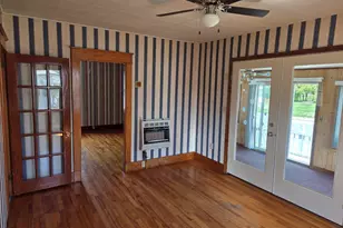 90 Bates St, Millinocket, ME 04462 - Photo 5
