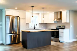 162 Waldo Ave, Belfast, ME 04915 - Photo 3