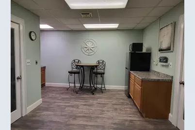 108 Main Street, Ellsworth, ME 04605 - Photo 21