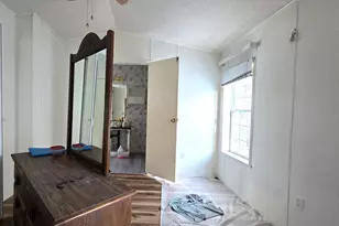 1035 Airline Rd, Clifton, ME 04428 - Photo 11