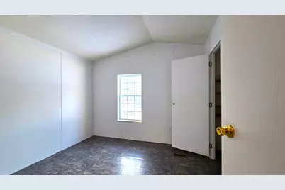 1035 Airline Road, Clifton, ME 04428 - Photo 17