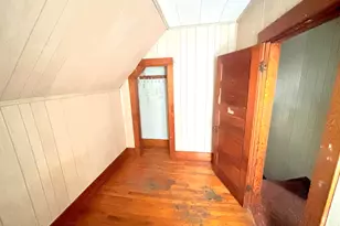 34 Lincoln St, Millinocket, ME 04462 - Photo 17
