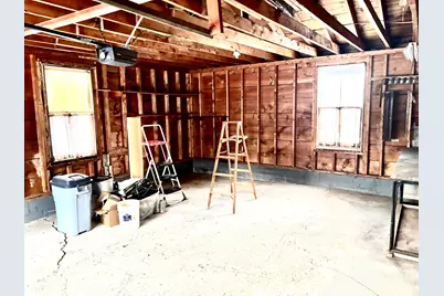 34 Lincoln Street, Millinocket, ME 04462 - Photo 31