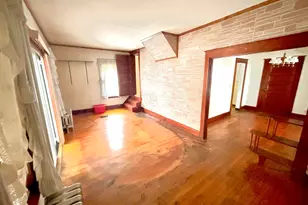 34 Lincoln St, Millinocket, ME 04462 - Photo 11