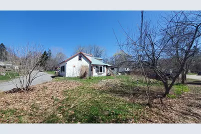 29 Oak Street, Bucksport, ME 04416 - Photo 9