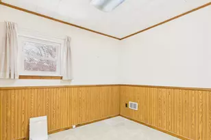 114 Exchange St, Ashland, ME 04732 - Photo 27