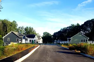8 Heritage Wy, Saco, ME 04072 - Photo 5