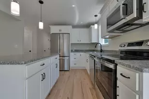 5 Blaine St, Saco, ME 04072 - Photo 5