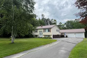 41 Crescent St, Skowhegan, ME 04976 - Photo 1
