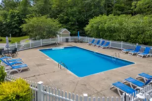 7 Heath St, Old Orchard Beach, ME 04064 - Photo 3