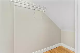 7 Heath St, Old Orchard Beach, ME 04064 - Photo 9