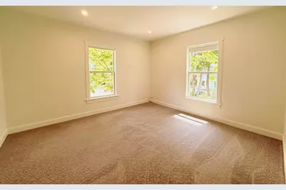 17 Grove Street, Rockland, ME 04841 - Photo 33