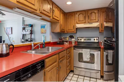 191 E Grand Avenue #203, Old Orchard Beach, ME 04064 - Photo 9