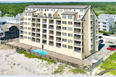 191 E Grand Avenue #203, Old Orchard Beach, ME 04064 - Photo 25