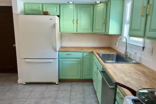 162 Maddocks Ave, Ellsworth, ME 04605 - Photo 11
