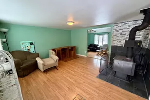 1166 Eastern Ave, Holden, ME 04429 - Photo 5