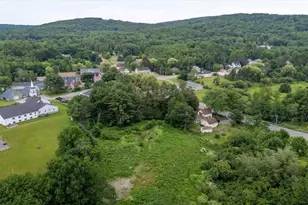 671 Rockland St, Rockport, ME 04856 - Photo 1
