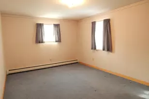 19 Park St, Paris, ME 04281 - Photo 11