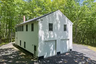 8-10 Bayview Ln, Kittery, ME 03904 - Photo 5