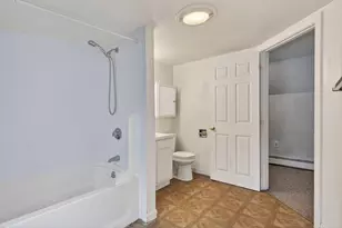 8-10 Bayview Ln, Kittery, ME 03904 - Photo 69