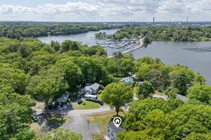 8-10 Bayview Ln, Kittery, ME 03904 - Photo 3