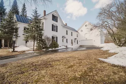 18 Maple Street, Skowhegan, ME 04976 - Photo 5