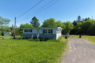 112 Robinson Rd, Blaine, ME 04734 - Photo 17